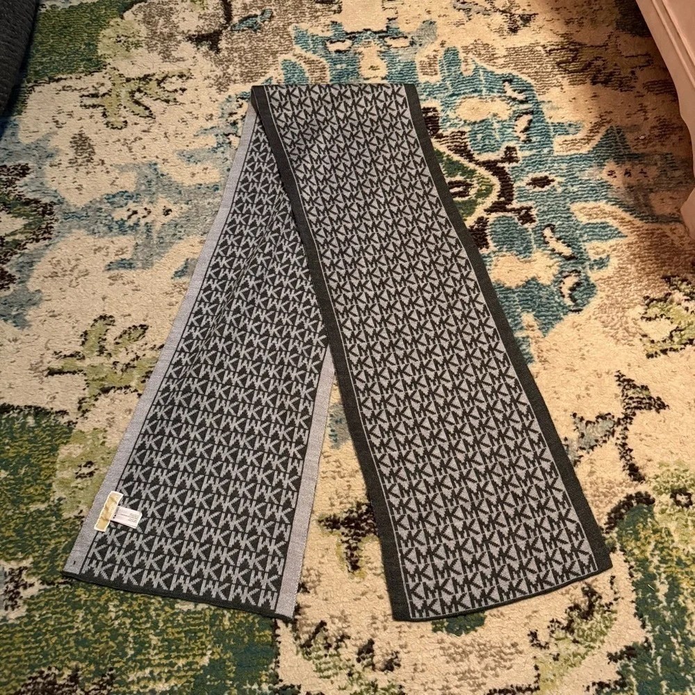 Michael Kors black grey